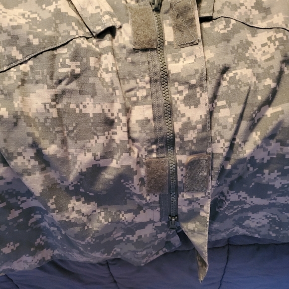 Jacket, Camouflage, Medium, Regular. Height 67 to 71 inches, Woodland digital - Picture 5 of 7